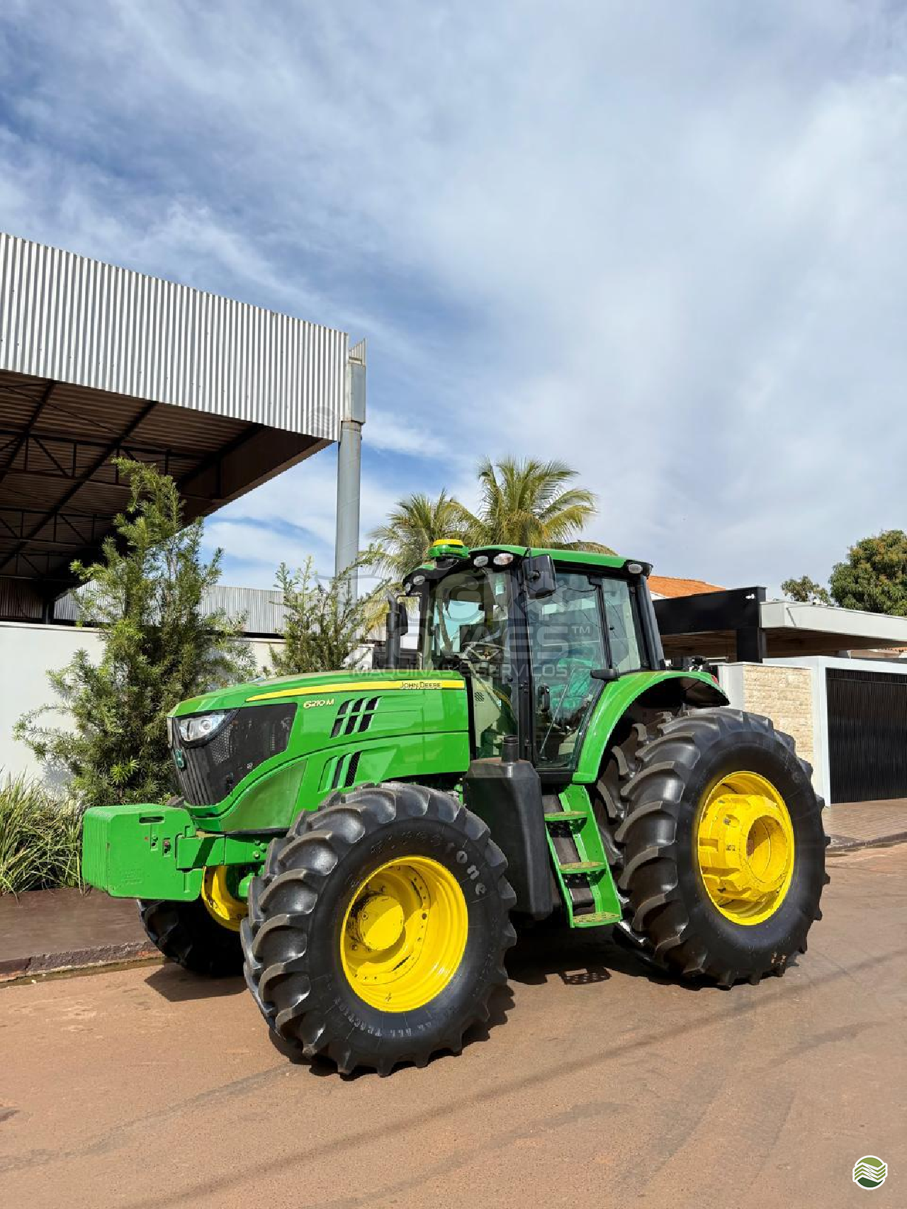 TRATOR JOHN DEERE JOHN DEERE 6210M Tração 4x4 Agro Novaes Máquinas Agrícolas FERNANDOPOLIS SÃO PAULO SP